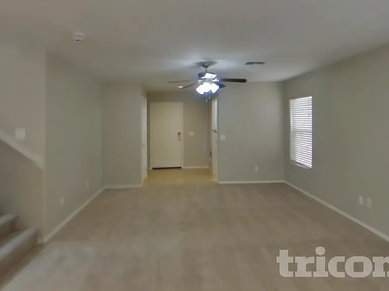 6421 W Harwell Rd — Photo 3