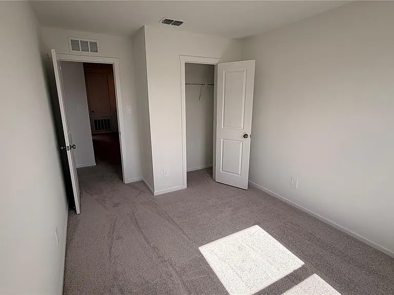 806 Lynx St — Photo 23