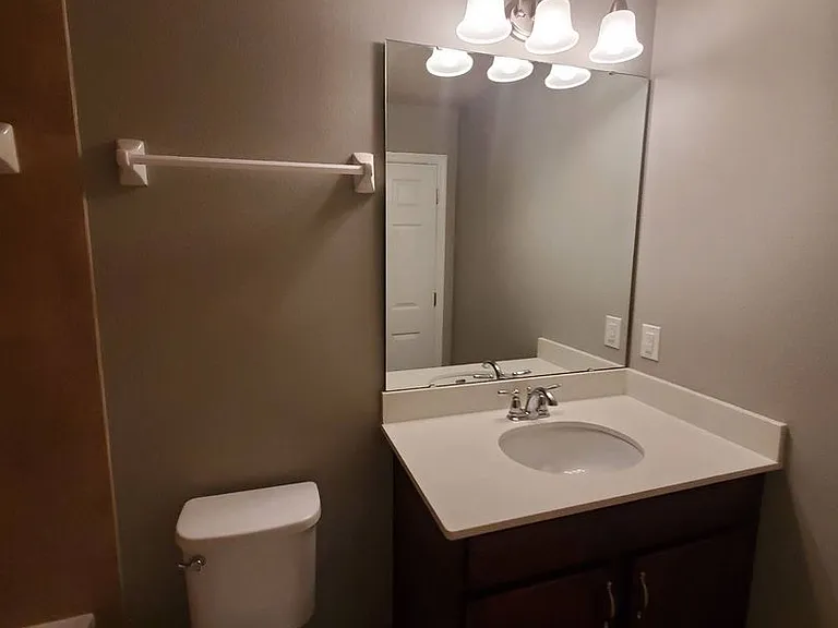 8404 Iron Mountain Trl — Photo 24