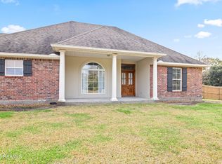 9917 Jefferson Island Rd, New Iberia, LA 70560