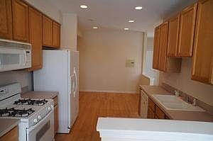 5th image of 3051 Kentshire Cir