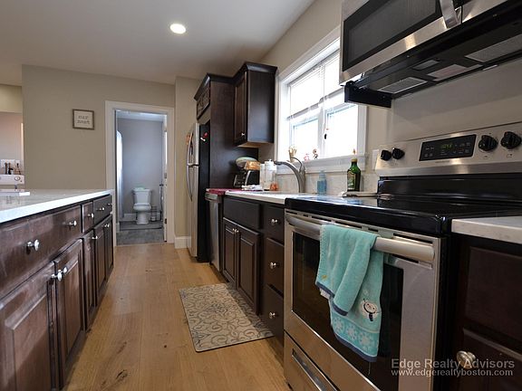 5th image of 47 Francis St #3