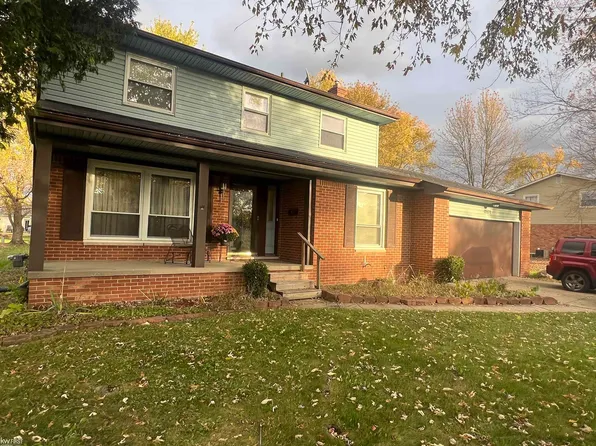 12171 Pine Row Ln, Grand Blanc, MI 48439