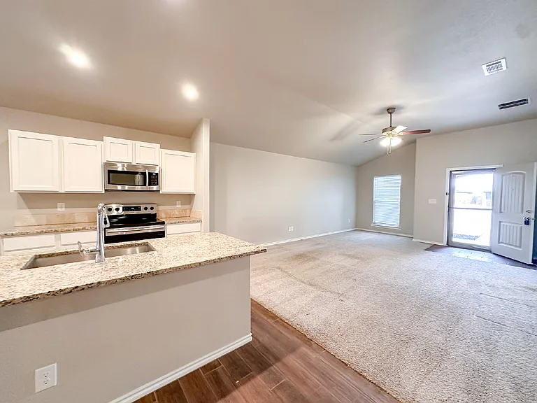 10424 Waverly Ave — Photo 25