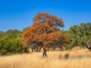 18 Legacy Oaks Dr, Harper, TX 78631