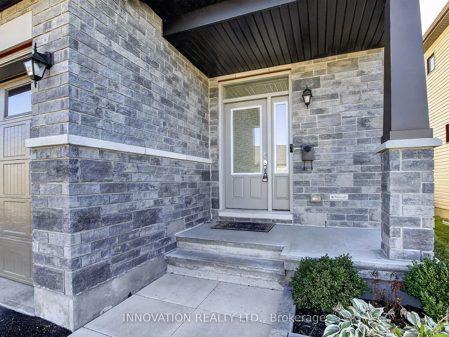 4 bed, $3,600 — Photo 2