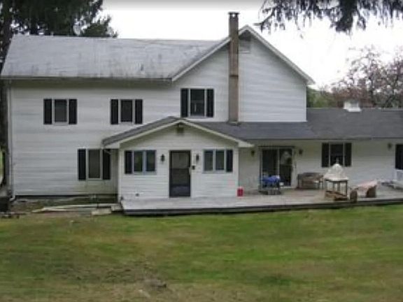 2nd image of 415 Whittaker Rd #2