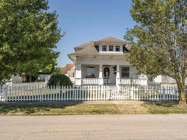 338 N 6th St, Greenfield, OH 45123