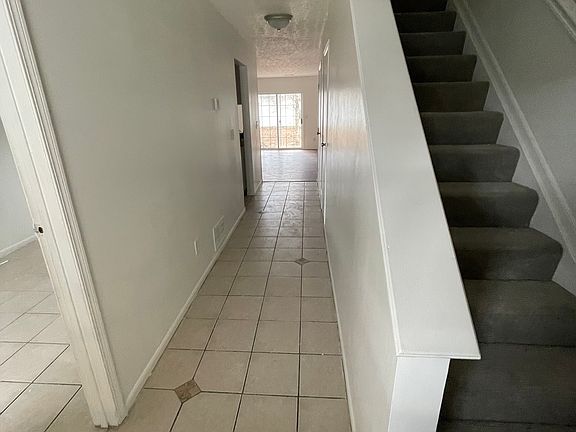 3rd image of 4682 Athalia Dr
