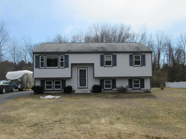 11 Melissa Drive, Pembroke, NH 03275