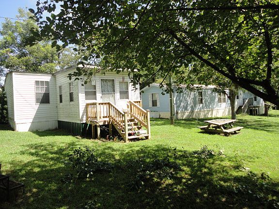5th image of 150 Robin Ln