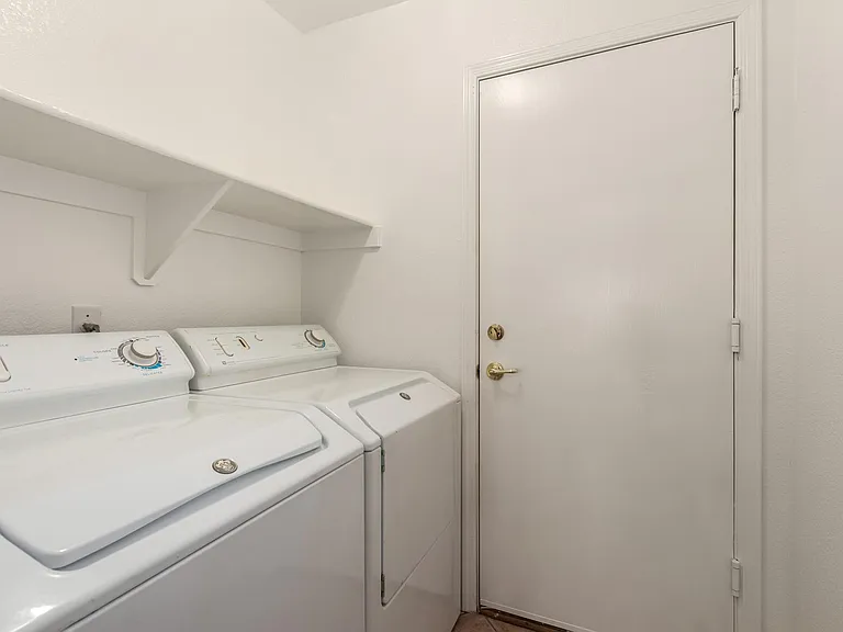 4830 W Geronimo St — Photo 20