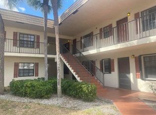 4237 Oak Terrace Drive, Greenacres, FL 33463