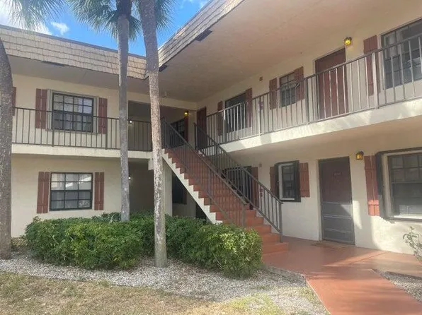 4237 Oak Terrace Drive, Greenacres, FL 33463