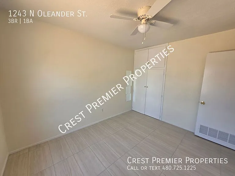1243 N Oleander St — Photo 15