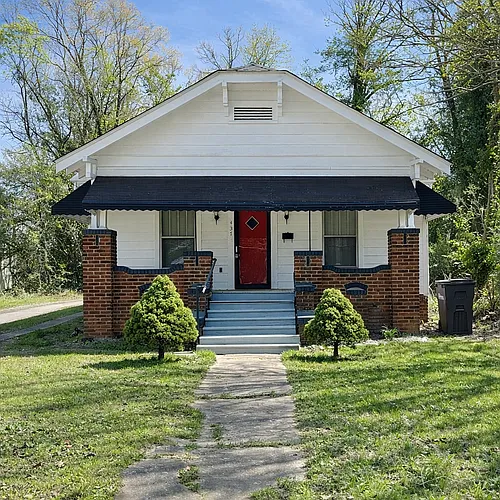 437 Saint Andrews St Photo 1