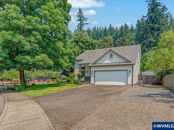 1145 Enstad Ln, Silverton, OR 97381