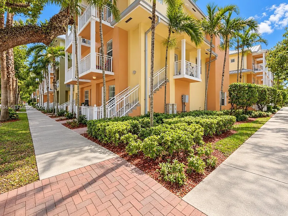 341 SW 13th Ter #341