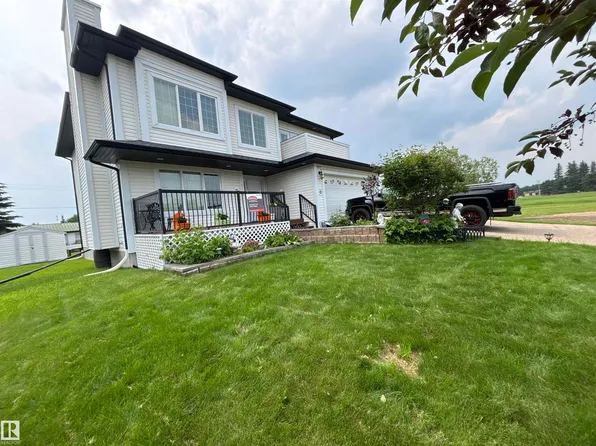5119 56th Ave, Mundare, AB T0B 3H0