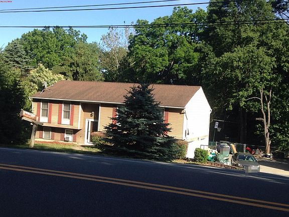 2nd image of 646 Route 517