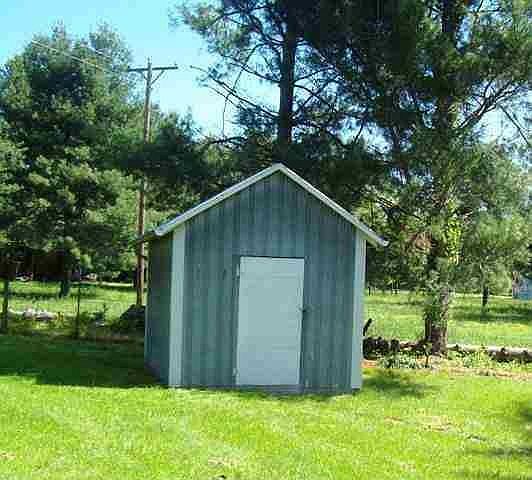 2nd image of 106 Larkspur Ln