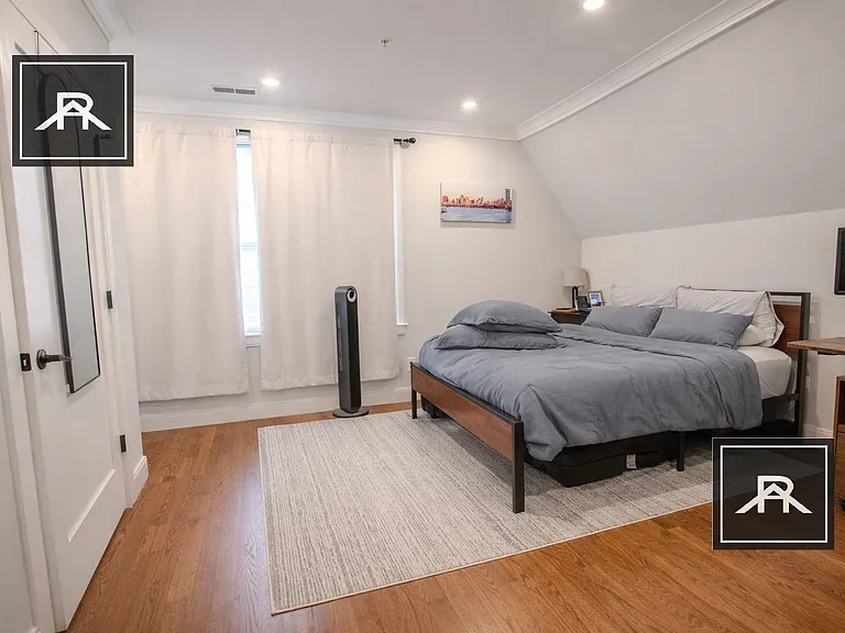 51 Quint Ave #3 — Photo 9