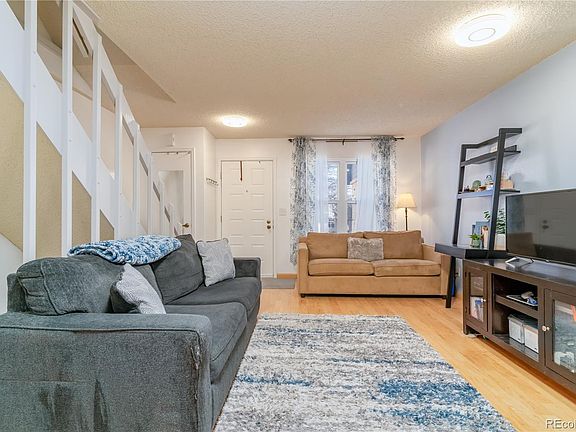 4th image of 1557 S Owens Street #61