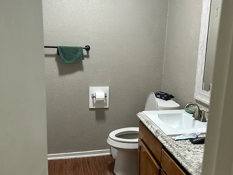 7022 Lincoln Dr — Photo 9