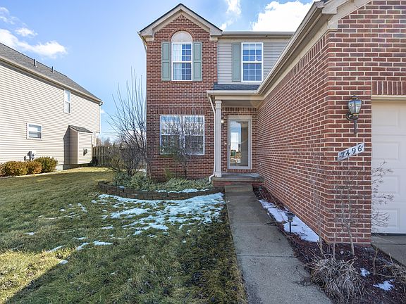 4th image of 7496 Essex Dr