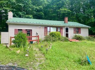 22 Shady Hill Dr, Oakland, MD 21550