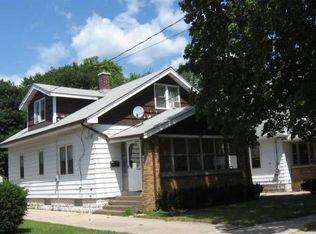 1127 Innes St NE, Grand Rapids, MI 49503