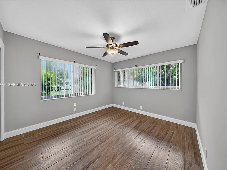 2801 Coral Shores Dr — Photo 36