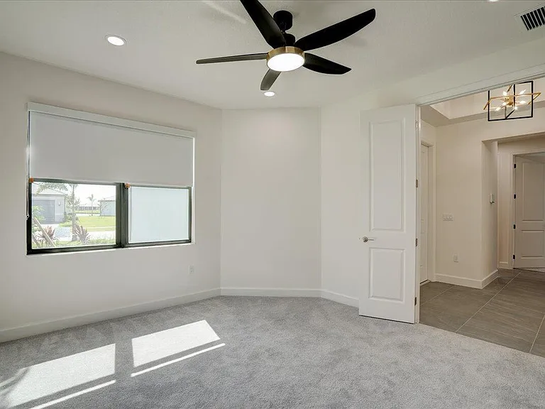 12474 SW La Costa St — Photo 7