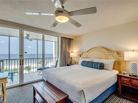 4th image of 140 Estero Blvd #2402