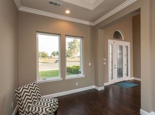 2075 Austin Ave, Clovis, CA