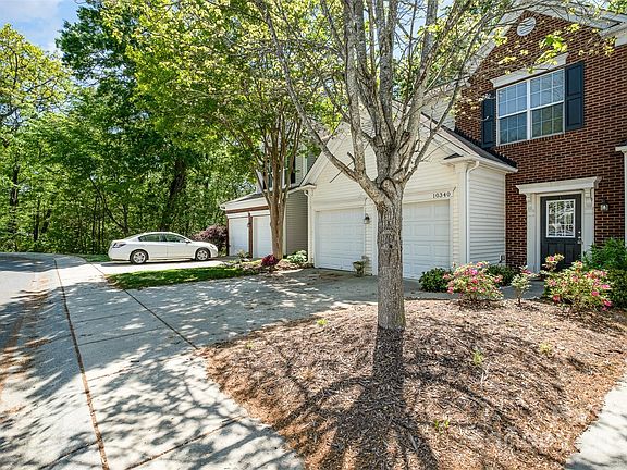 2nd image of 10340 Blakeney Preserve Dr