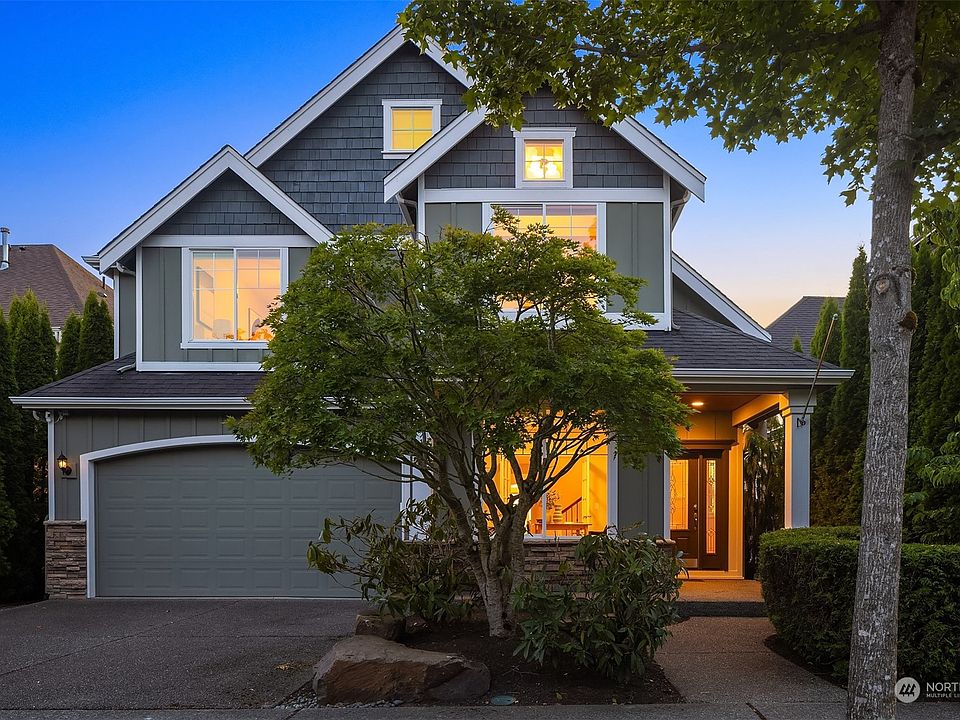 1st image of 2519 34th Avenue NE