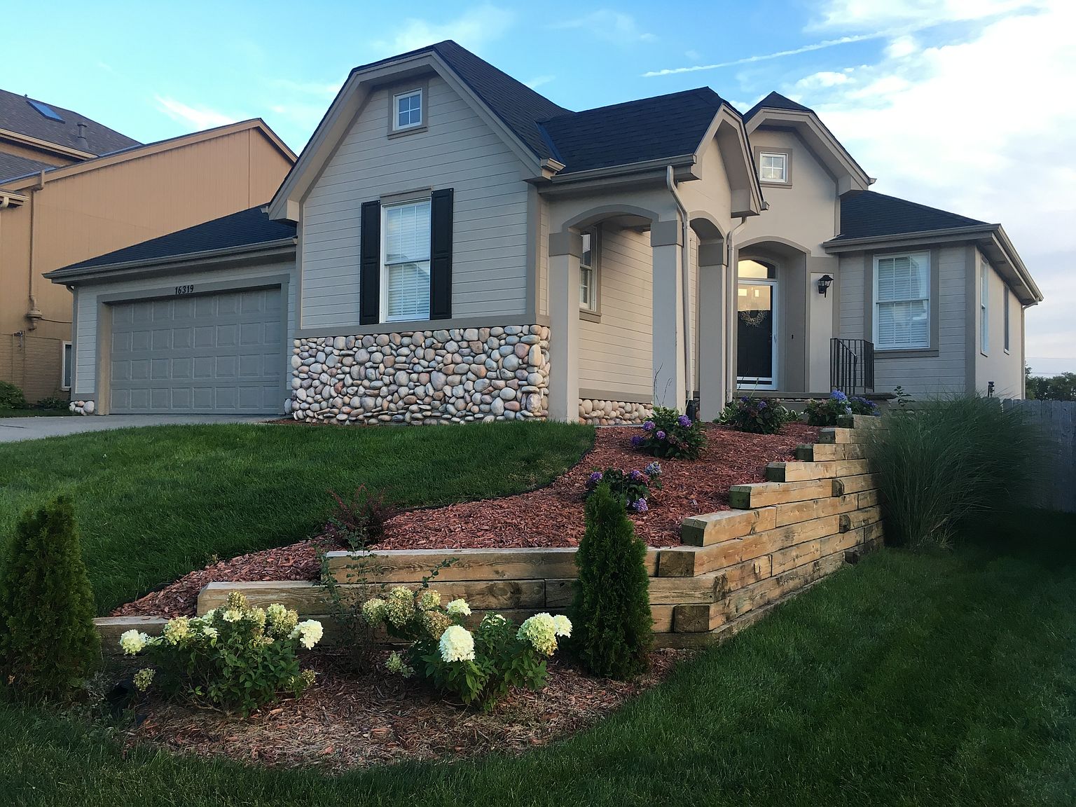 16319 Manderson St, Omaha, NE 68116 Zillow