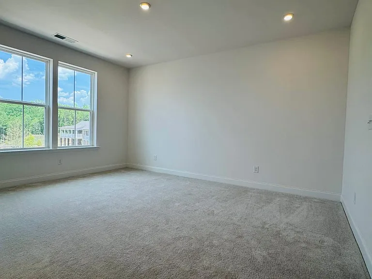 7044 Westrow Ave — Photo 17