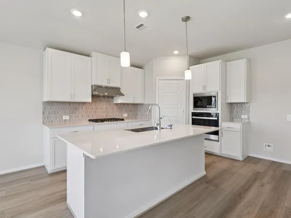 1116 Velas View Dr, Huffman, TX 77336
