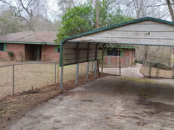 108 Aubrey Aden Rd, Carriere, MS 39426