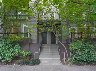 2327 NW Northrup St APT 7, Portland, OR 97210