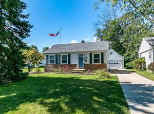 4292 Buckeye Ave, Willoughby, OH 44094