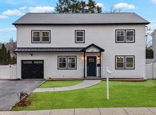 319 Valley Rd, Clark, NJ 07066