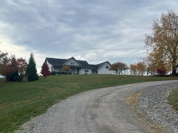 1962 Three Springs Rd, Mc Gaheysville, VA 22840