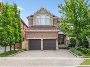 2365 Hertfordshire Way, Oakville, ON L6H 7M9