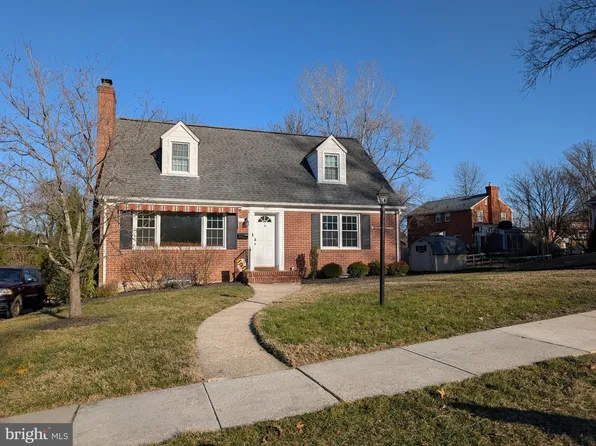 2001 Tree Ln, Lutherville Timonium, MD 21093