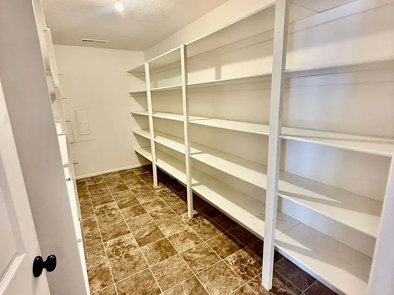 2980 S Bloomington Dr W — Photo 31