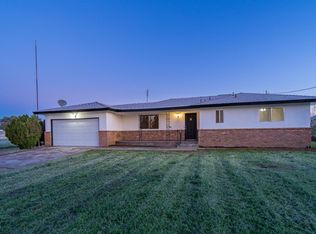 28301 Oregon Ave, Madera, CA 93638