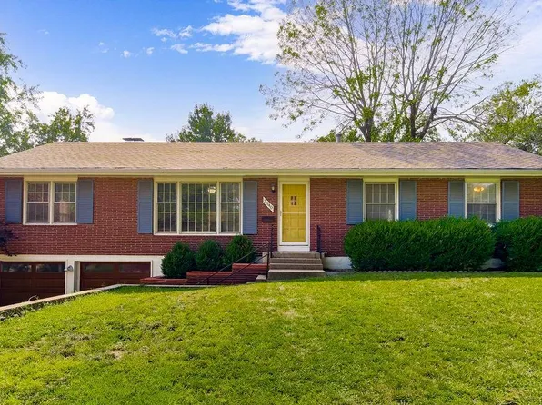 3340 NE Mohawk Ln, Kansas City, MO 64116